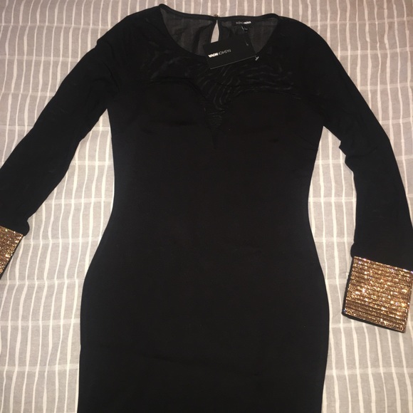 Black dress - Picture 3 of 5